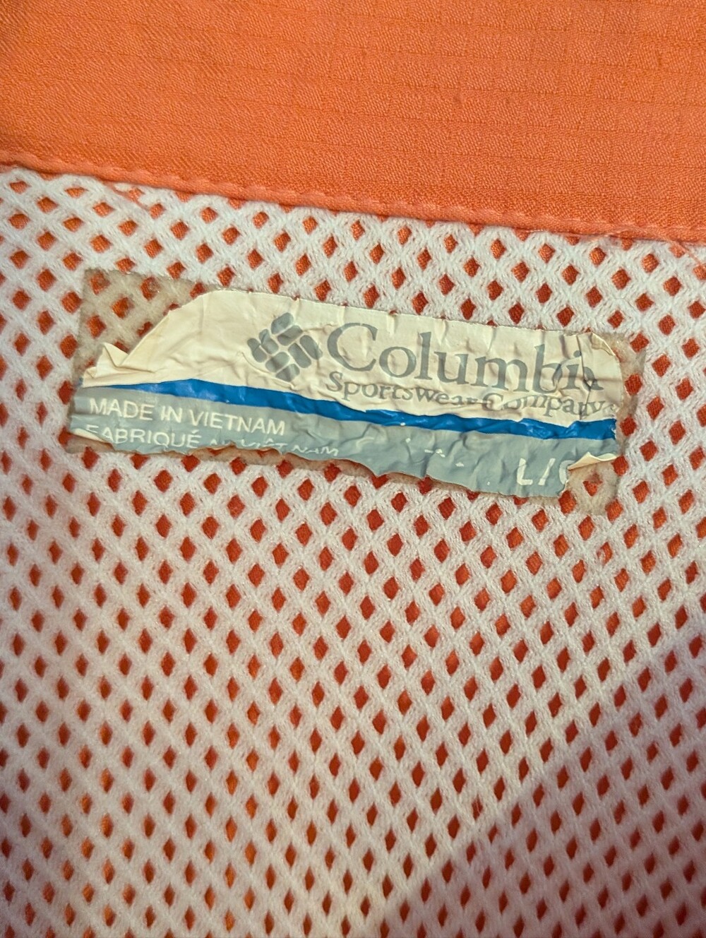 Columbia Women's Sun shirt size large - Picture 3 of 11